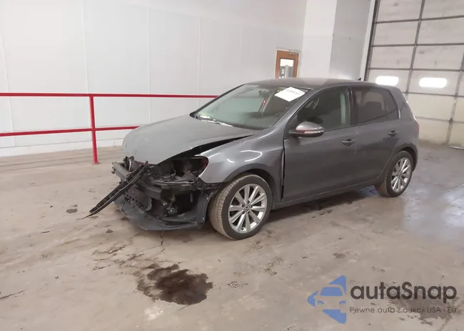 WVWDM7AJ9EW005899: 44189709