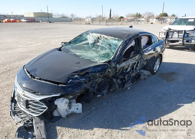 1G1ZD5ST4PF169440: 44189739