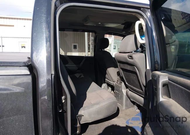 1N6AA07C18N327925: 44189752