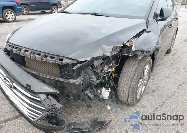 5NPD84LFXHH183780: 44189765