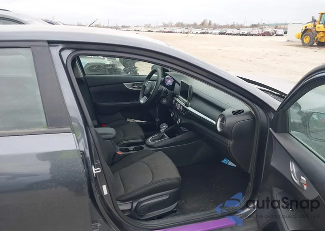 3KPF24AD1NE450204: 44189797