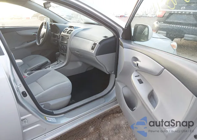 2T1BU4EE6DC978068: 44189841