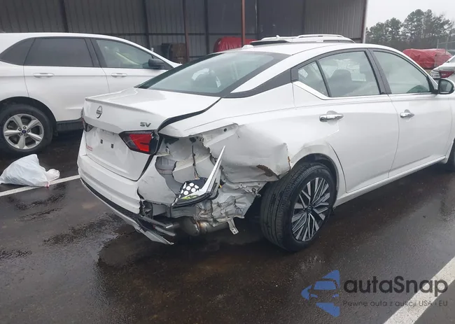 1N4BL4DV5RN393481: 44189871