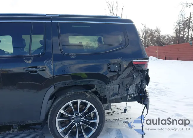 1C4SJVDT4NS139003: 44189875