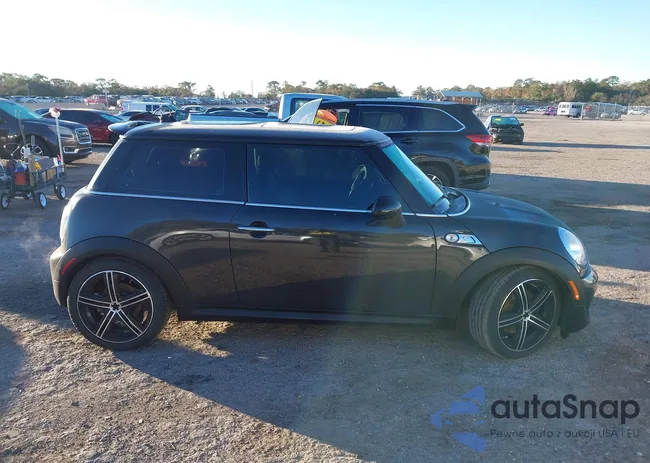 WMWSV3C55DT476698: 44189885