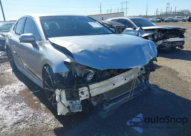 4T1B11HK6KU212636: 44189060