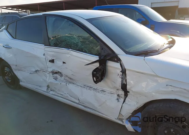 1N4BL4BV4RN312652: 44189070