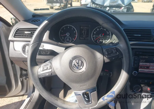 1VWBM7A36DC129344: 44189122