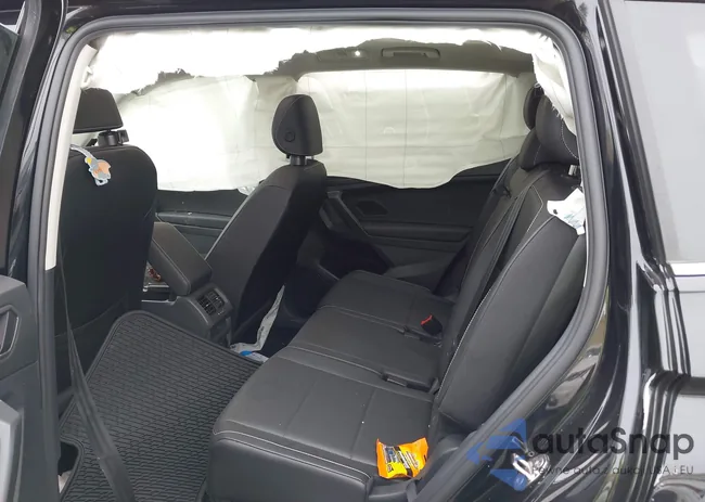 3VV2B7AX6MM084725: 44189146