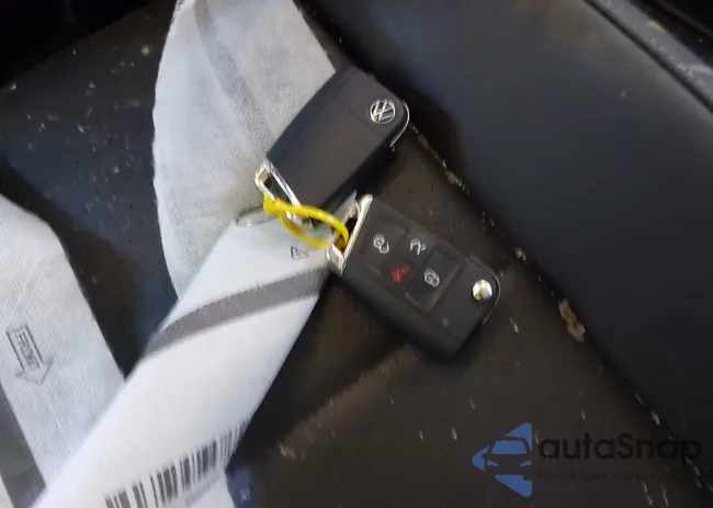 3VV2B7AX6MM084725: 44189146