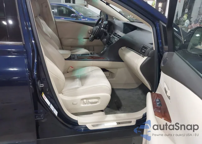 2T2BK1BA3FC266055: 44189150