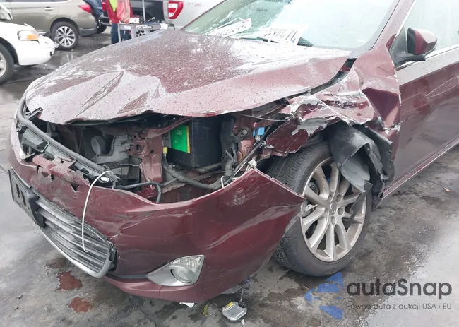 4T1BK1EB6EU121243: 44189194