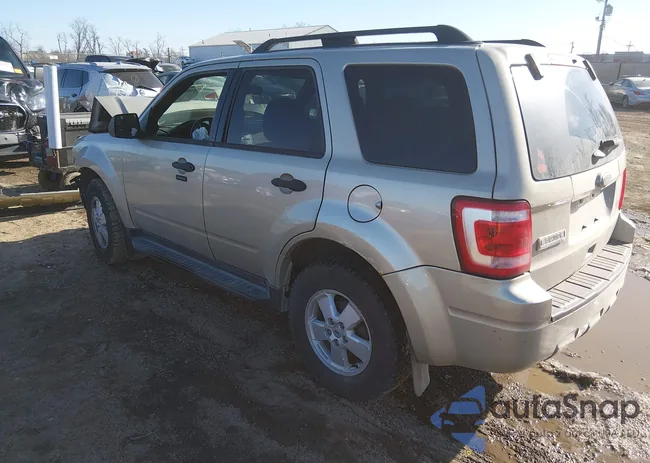 1FMCU9D75CKC78555: 44189198