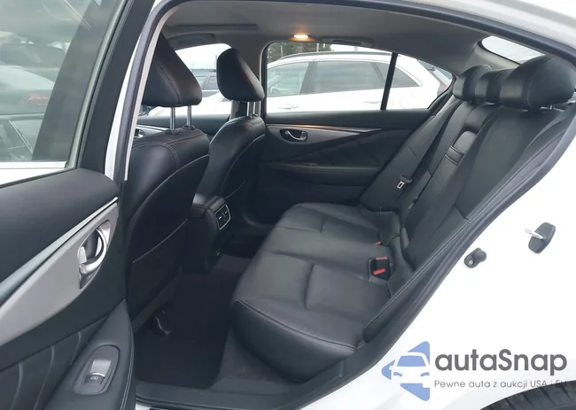 JN1EV7BR1NM340353: 44189315