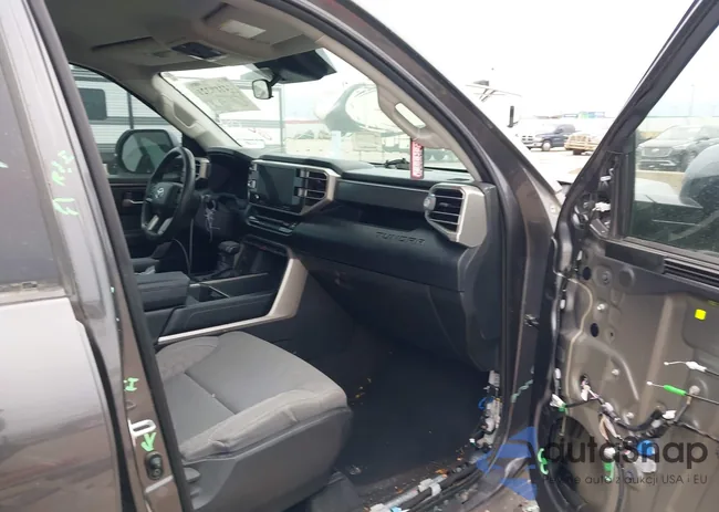 5TFLA5DB8NX002290: 44189321