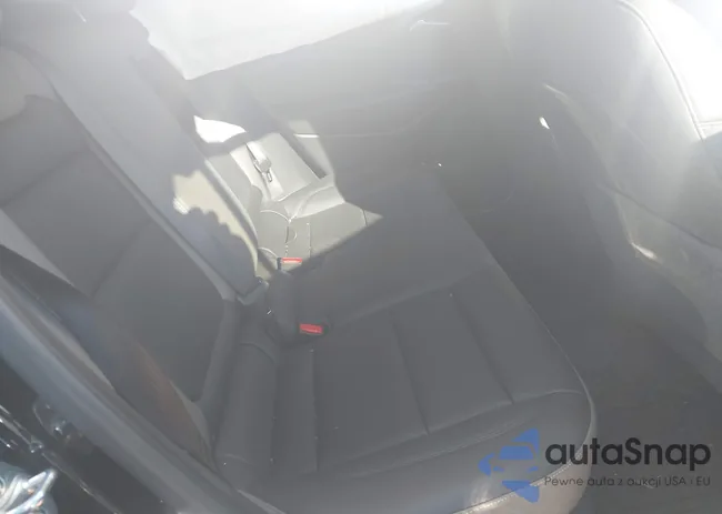 KL77LKEP0SC325902: 44189346