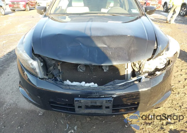 1HGCP26338A035290: 44189380