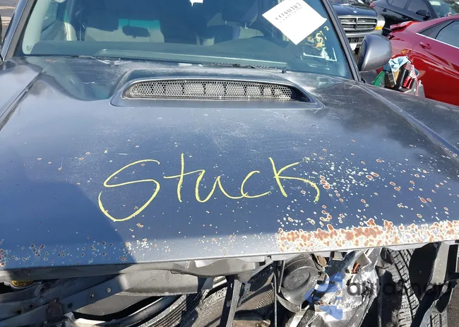 JTEBU14R740048057: 44189383