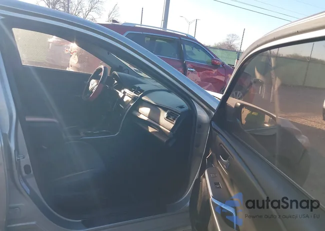 4T1BF1FK1FU963556: 44190412