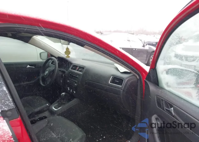 3VWDP7AJ6CM031815: 44190489