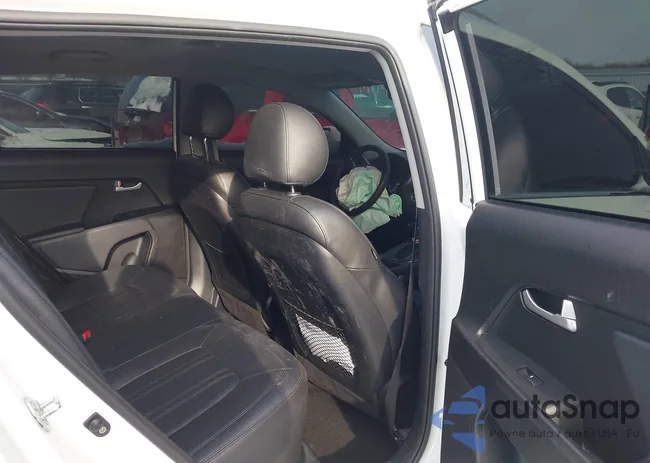 KNDPCCAC6E7566341: 44190524