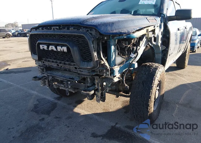 3C6TR5EJ7NG124231: 44190559