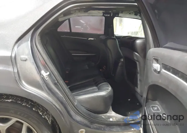 2C3CCAGG3JH293696: 44190641