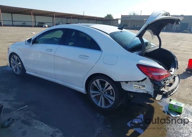 WDDSJ4EB0KN737279: 44190683