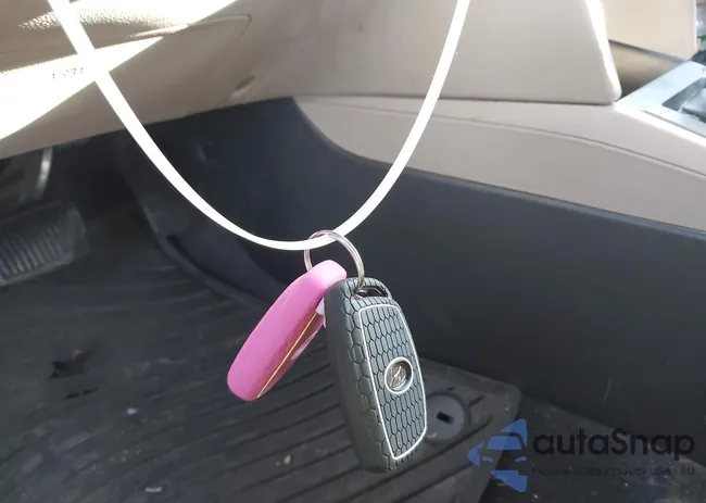 KMHD84LFXLU003529: 44190694