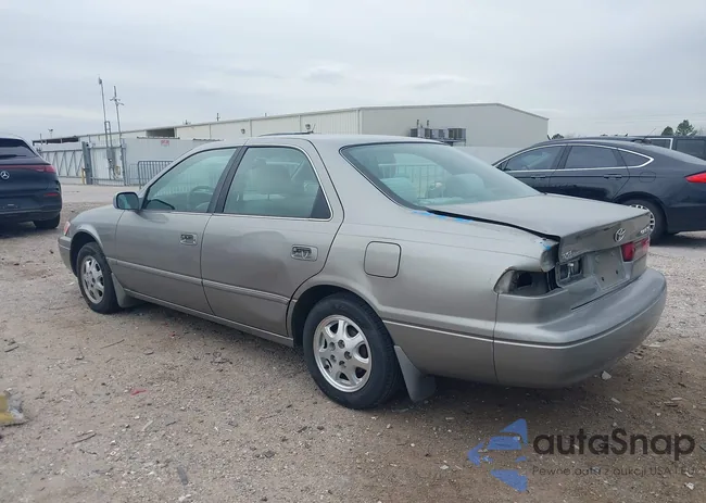 4T1BG28K0XU494669: 44190710