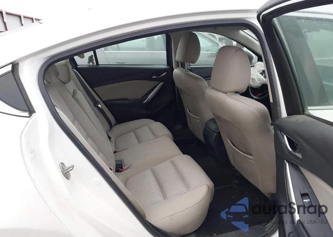 JM1GL1U52H1138257: 44190755