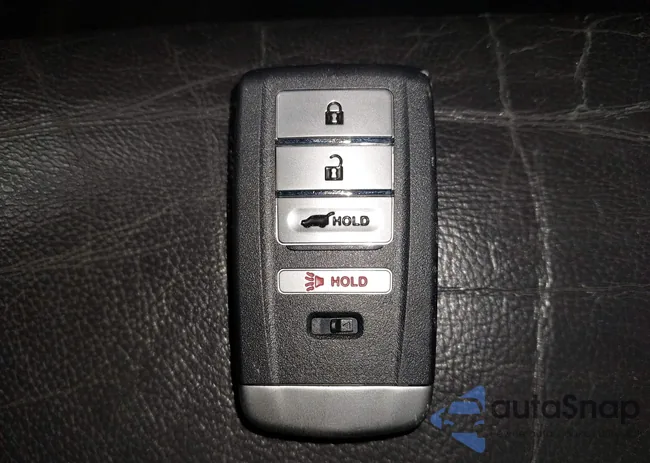 5J8YD4H57JL028376: 44190786