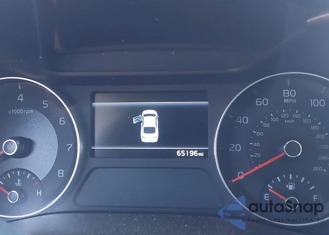 3KPF24AD0PE569283: 44190824