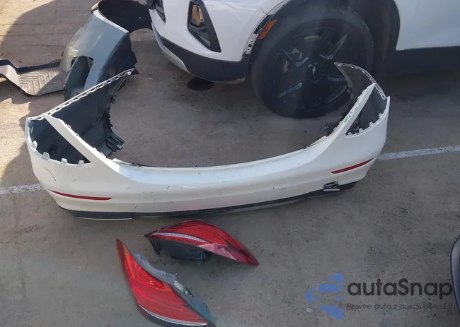 WDDZF4JB8HA012986: 44190852