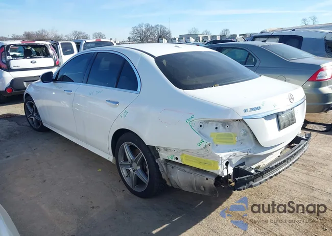 WDDZF4JB8HA012986: 44190852