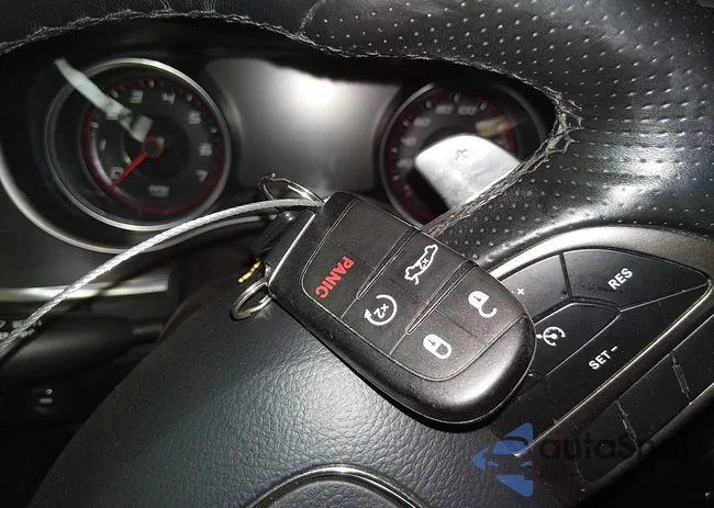 2C3CDXGJ3LH180362: 44190865