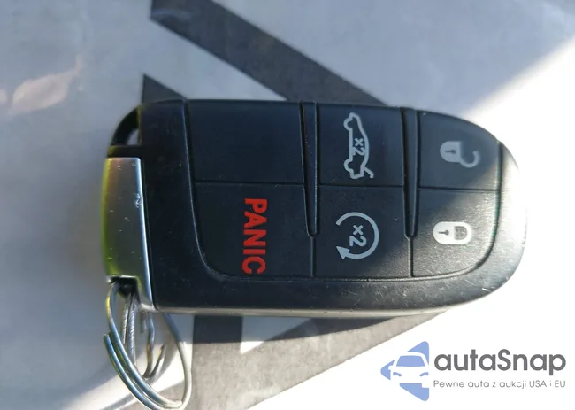 2C3CDXBGXPH510922: 44190940