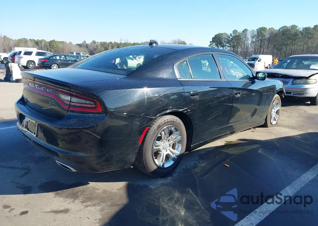 2C3CDXBGXPH510922: 44190940