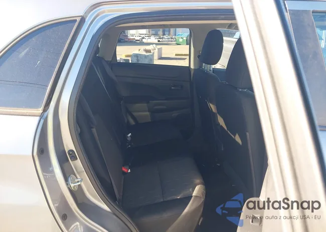 JA4APUAU5MU036557: 44190959