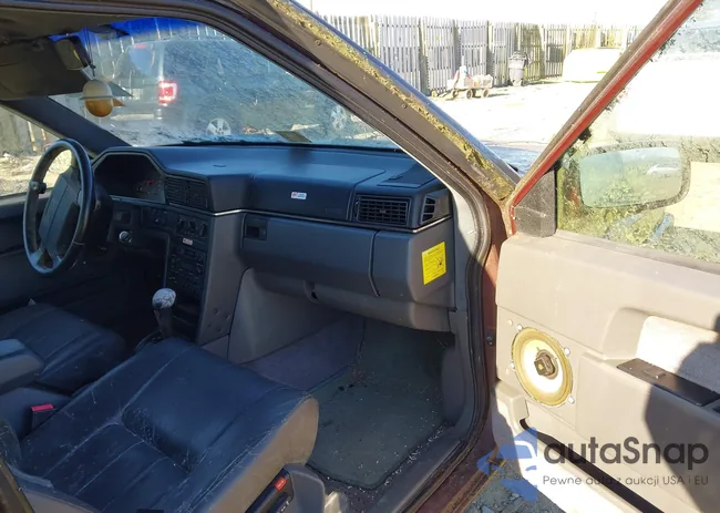 YV1KW9509P0012141: 44190976