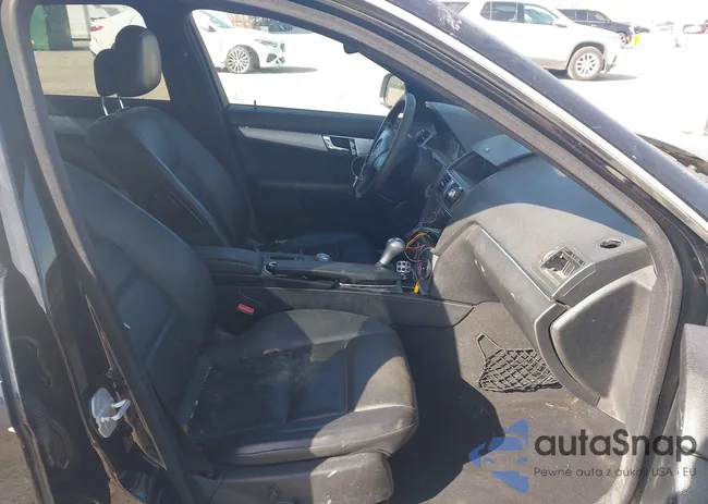 WDDGF54X78R016193: 44190044