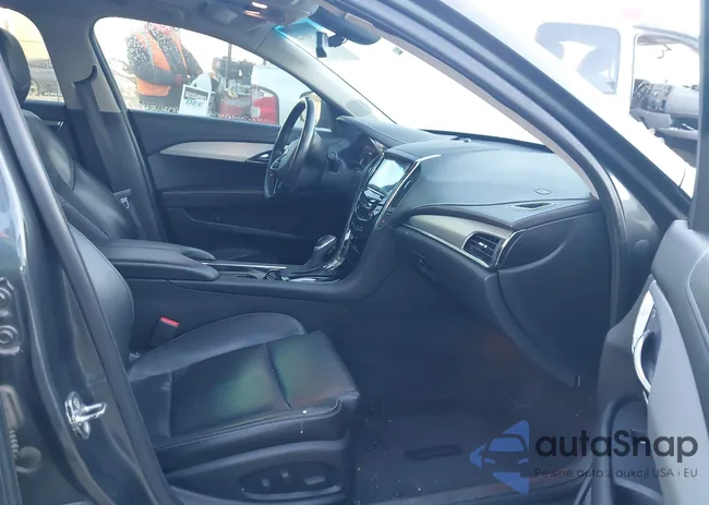 1G6AB5RX5F0103213: 44190048