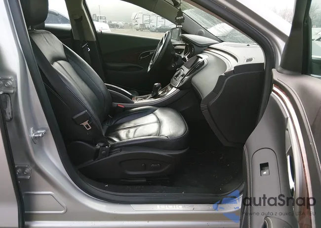 1G4GC5ER4DF211176: 44190061