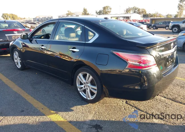 1N4BL3AP4EC180639: 44190121