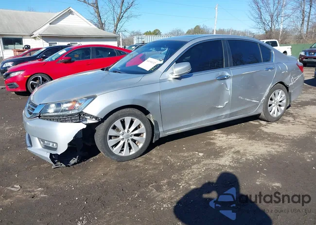 1HGCR2E7XDA106641: 44190132