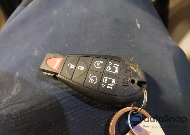 2C4RC1BG4CR124040: 44190149