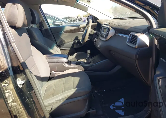 5XYPG4A34GG030701: 44190186