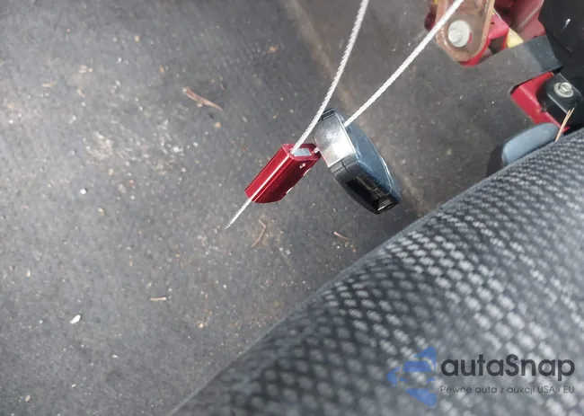 1G1JC5SH8C4219953: 44190197