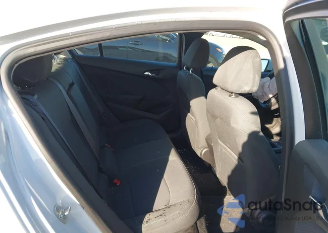 3G1BE6SMXHS563177: 44190349