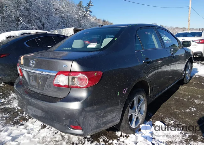 2T1BU4EE7DC020329: 44191460